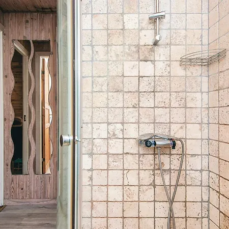 Tranquil Haven In - By Traum Apartamento